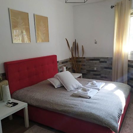 Apartament Premiumguestkifisia Ateny Zewnętrze zdjęcie