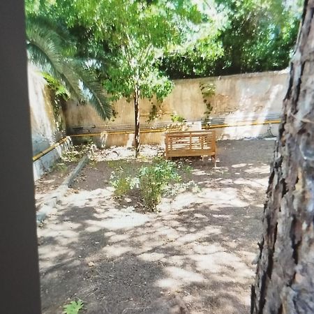 Apartament Premiumguestkifisia Ateny Zewnętrze zdjęcie